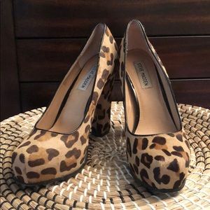 Steve Madden leopard heels